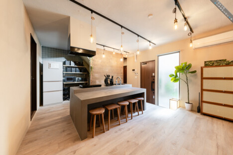 [New!] MPR (M PLACE REVIVE) Ikebukuro 3-chome: A 12-minute walk from Ikebukuro Station. A women-only share house wrapped in the gentle atmosphere of a traditional Japanese home. A calm and cozy space with a subtle touch of charm.