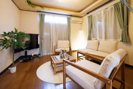 [New!] シェアハウスCOZY HOUSE春日部 : 春日部駅から自転車で5分。川も近い穏やかな住宅街にある全5室のシェアハウスです。買い物にも便利なお店が並ぶ駅前も魅力的。都心へ通いながら、自宅ではのんびり過ごしたい方におすすめです。
