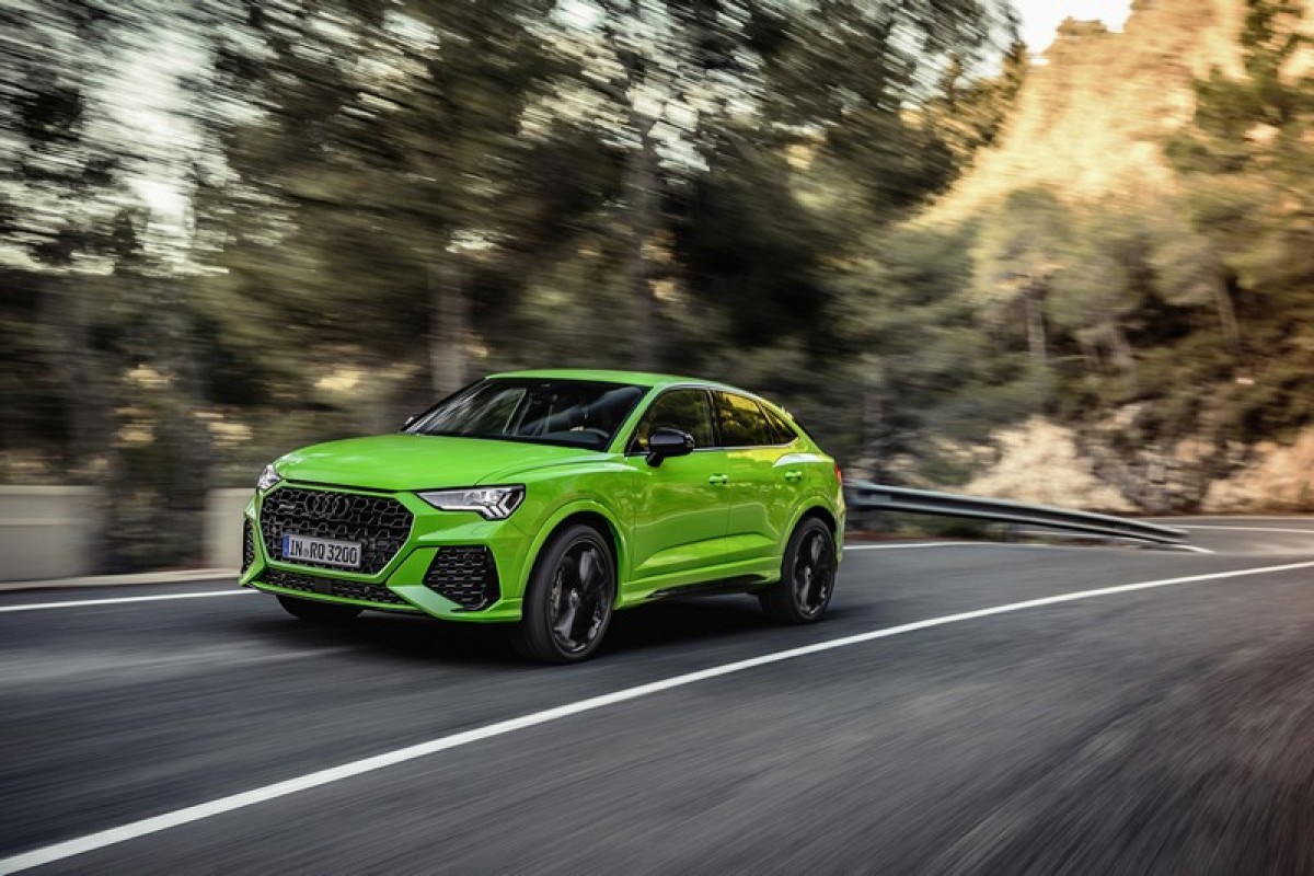 RS Q3與RS Q3 Sportback搭載2.5升五缸渦輪引擎，動力提升17%後來到400hp/48.9kgm。