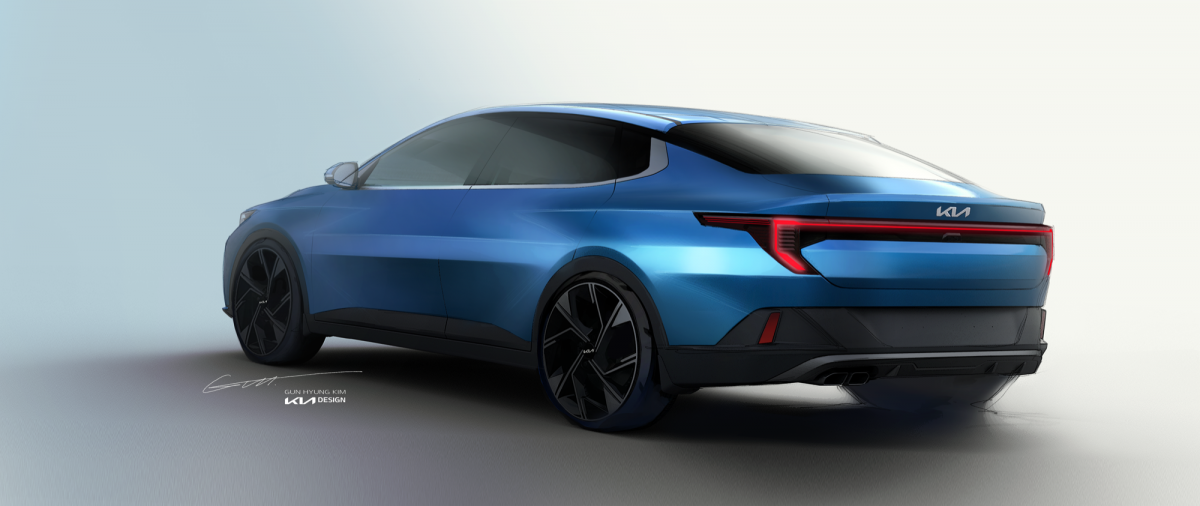 車尾的斜背造型讓這輛車有著跑格風範,而後車廂也有544公升的優異表現。