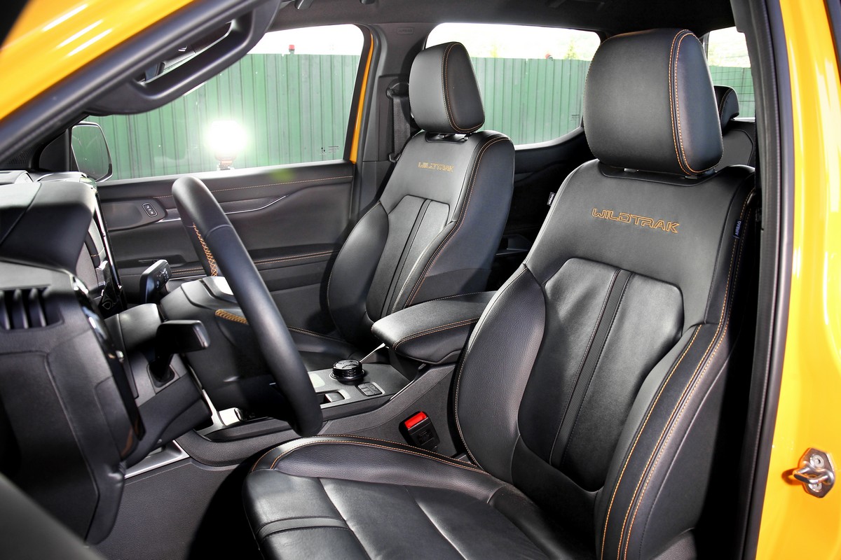 Ranger Wildtrak配備皮質座椅,雙前座還有加熱功能。