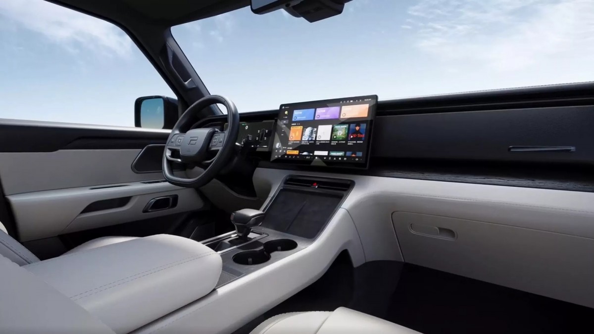 車內配置超大贏觸控螢幕,詳細資訊還要等到發表之後才會知道。