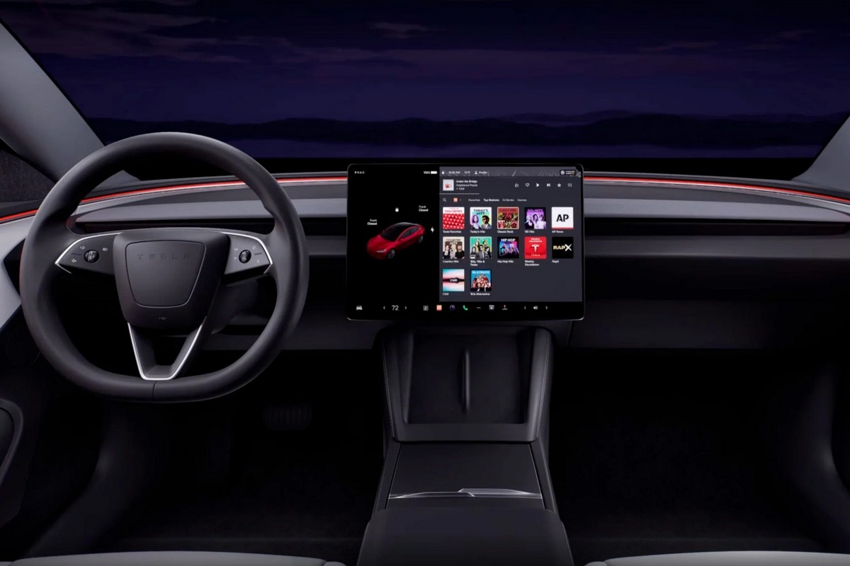 粉絲不愛改款Model 3的方向燈和排檔設計。