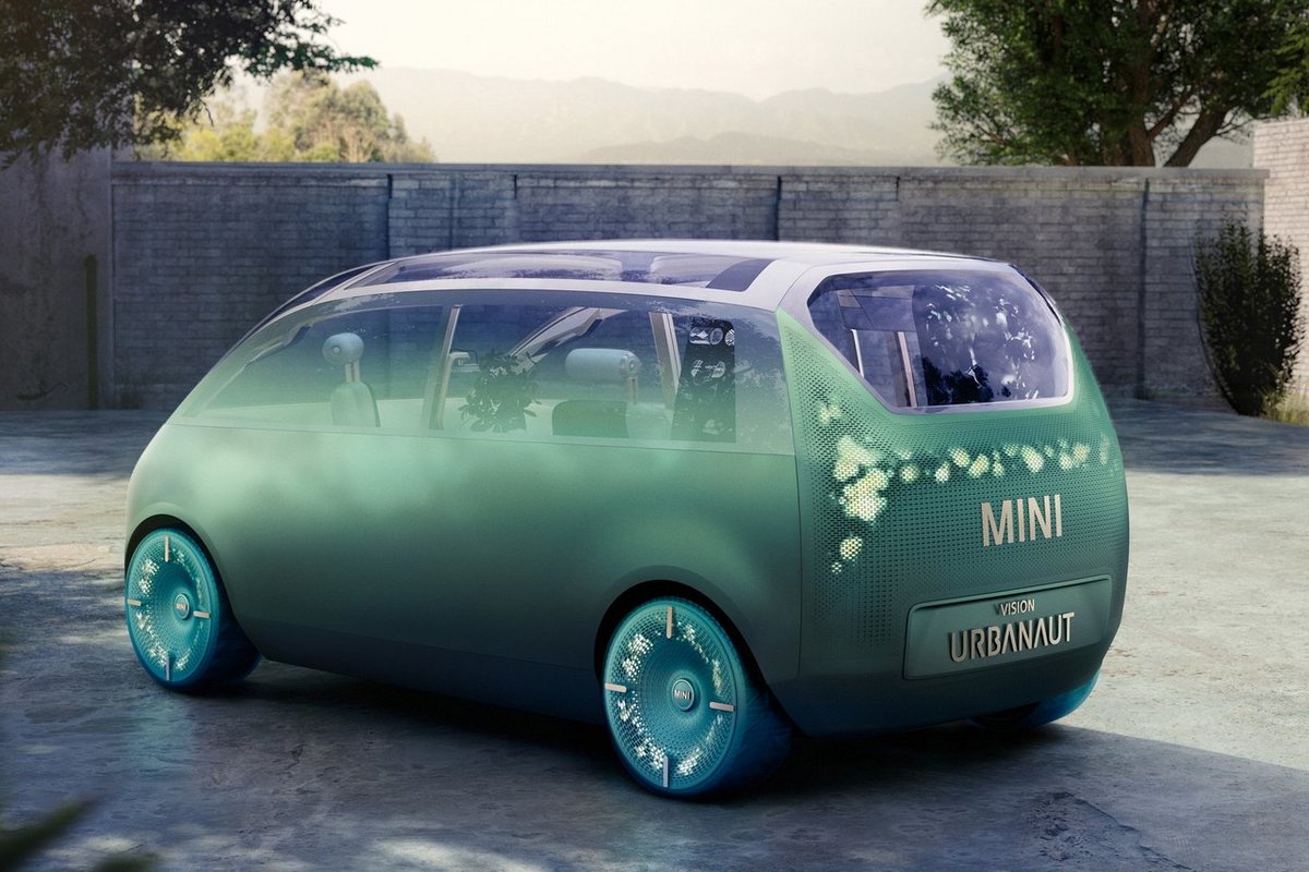 Mini認為與其不斷放大尺碼不如打造全新車型。