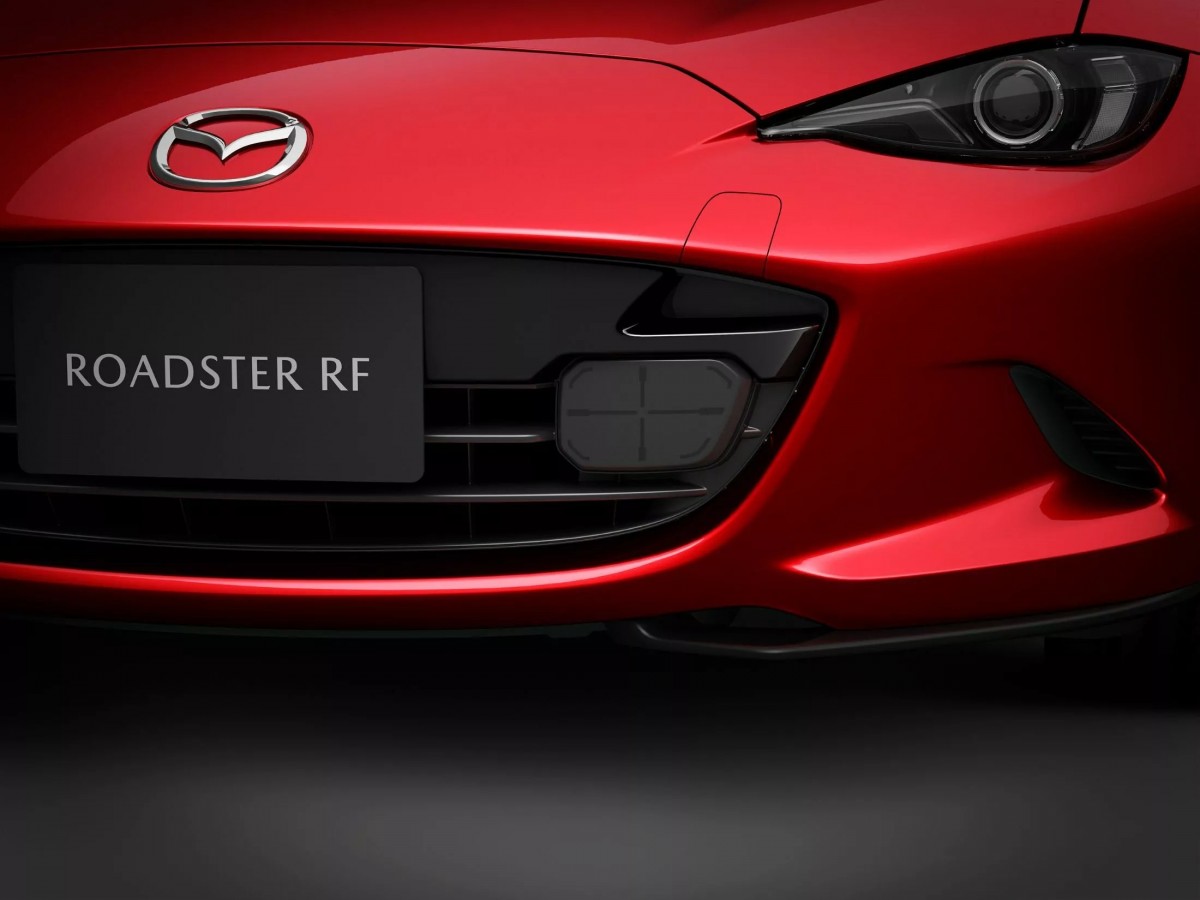 前方進氣口裝上了新的雷達,ADAS系統將會更為準確。