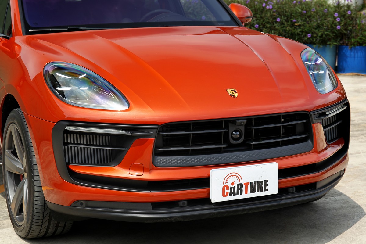 再次小改的Macan針對保險桿進行修飾。