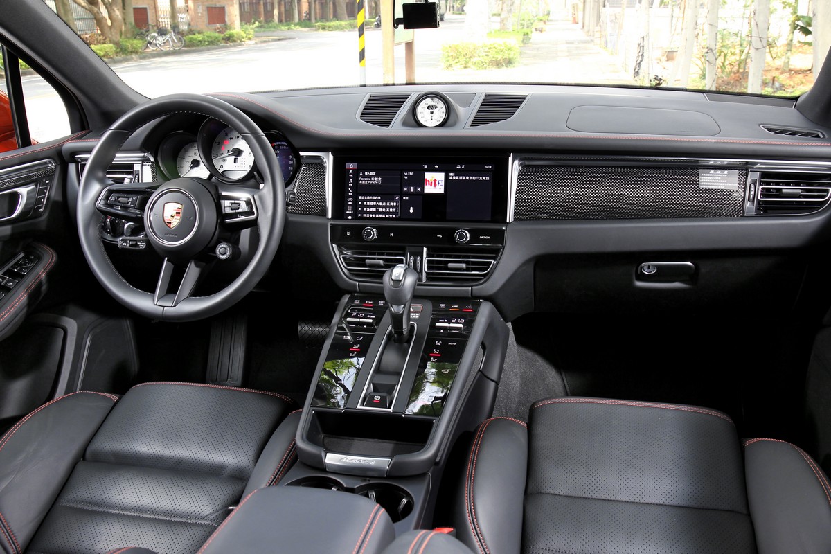 小改Macan座艙也有進行修改。