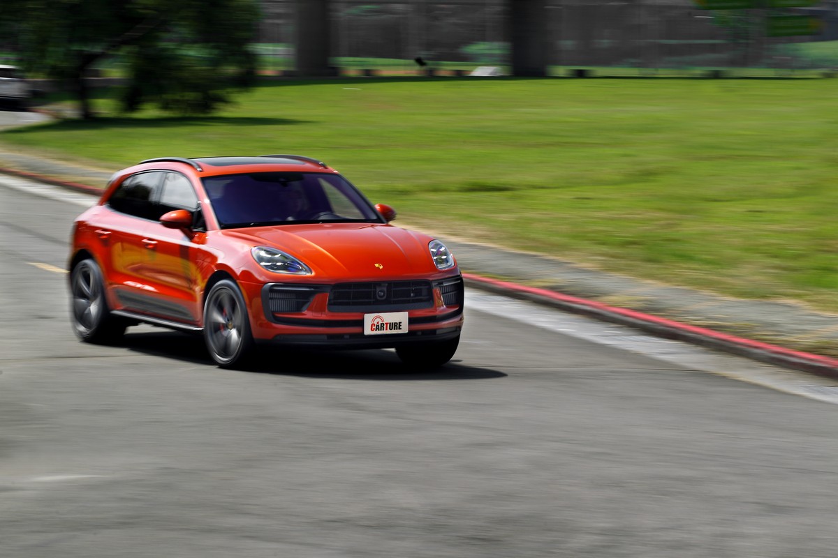 小改Macan改搭載2.9升V6雙渦輪引擎,動力提升至380hp/53kgm。