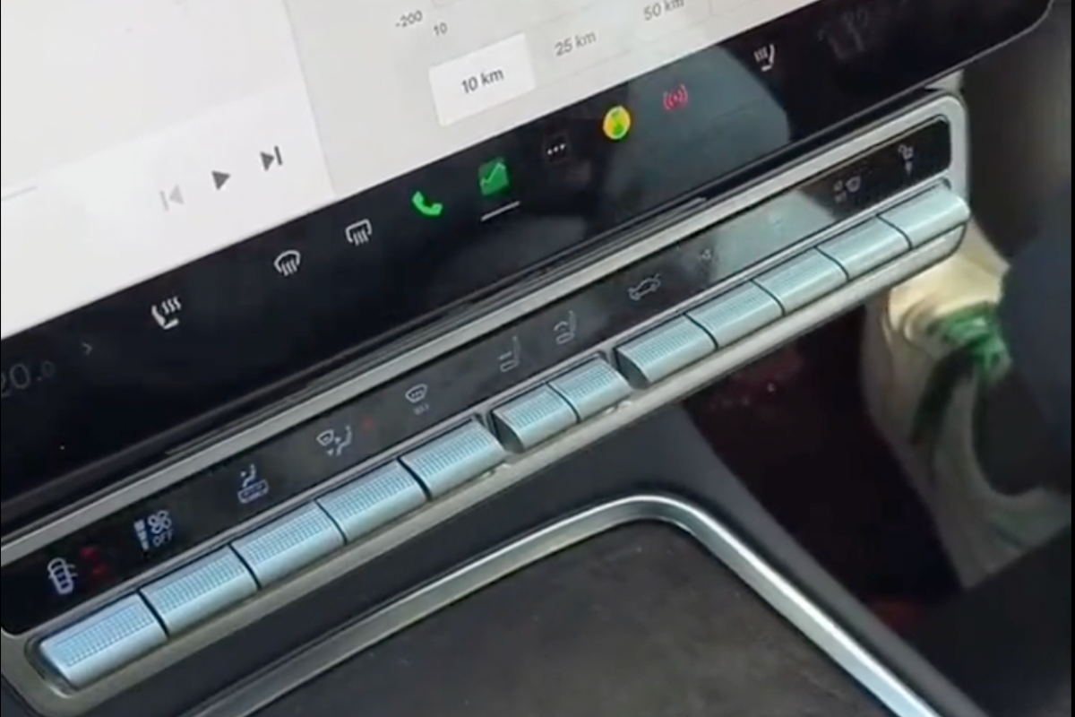 影片當中的按鍵密合度相當好,其做工也非常精細相當吸引人。