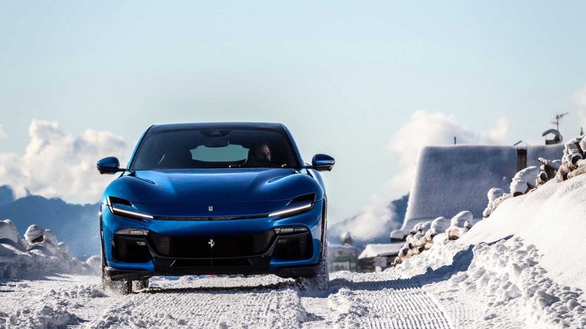 訂單爆量的法拉利表示現在去訂車,很可能要到2026年以後才拿得到車了。