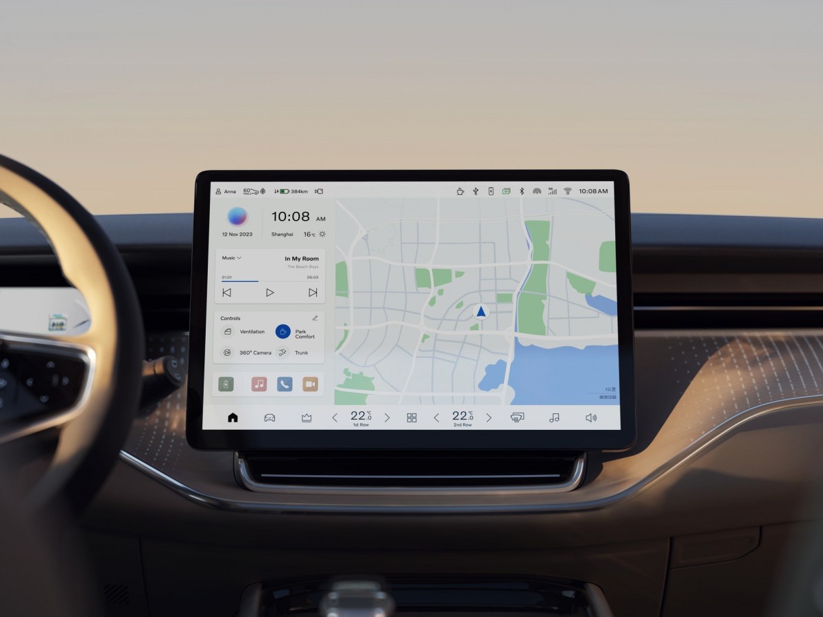 EM90使用的是Qualcomm Technologies的Snapdragon Cockpit系統,運算能力非常強大還可以使用5G連接。