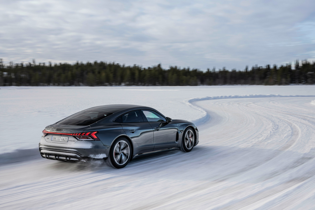RS e-tron GT動力有可能會提升到750hp。