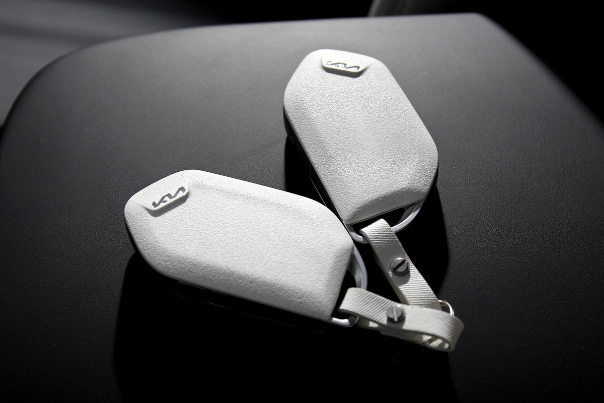 雖然原廠並未特別強調,但Kia EV9的鑰匙未免設計得太漂亮了吧?