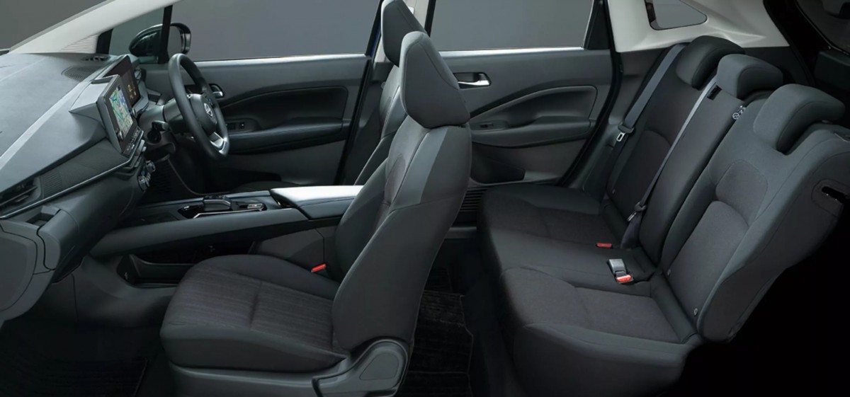 優異的空間表現也是這輛車的強項,雖然沒有豪華的鋪陳,但超便宜的售價讓人可以接受。