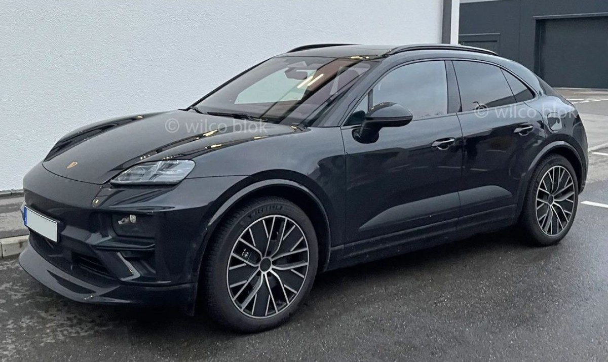 許多網紅已經在道路上捕捉到未偽裝的Macan EV,其運動化樣貌相當吸睛。