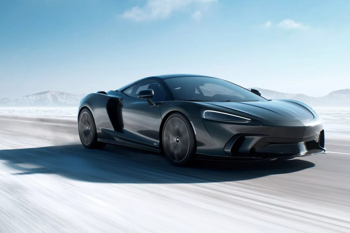 McLaren GTS是為了取代即將停產的GT車型,而其動力更大、重量更輕、加速表現更好。