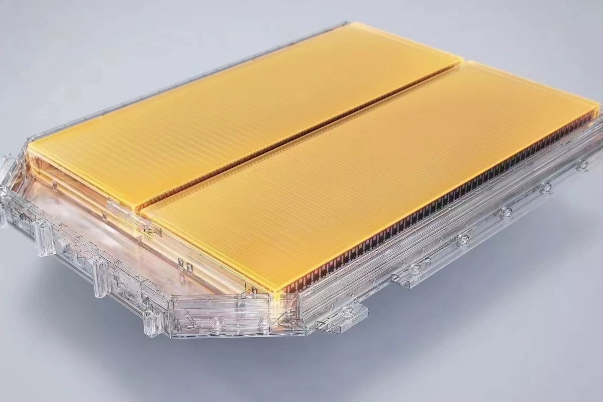 極氪最新的金磚電池有許多重大突破,成本更低、充電速度更快、電池容量表現也更好。