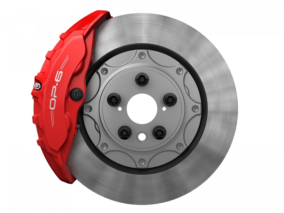 紅色對六活塞卡鉗提供了優異的制動力,也象徵的性能氣息。