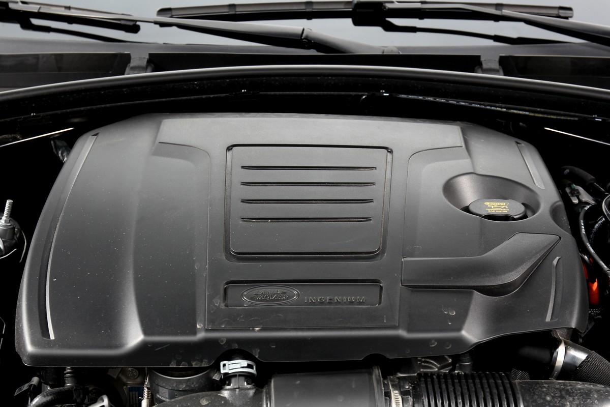 動力輸出仍維持250hp/37.2kgm。