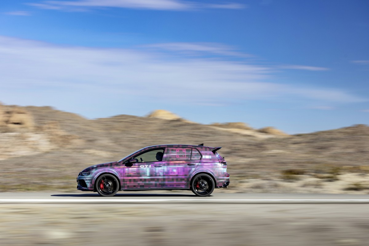 車輛基礎基本維持一樣,不過在輪圈部分應該也會有新的式樣搭配。