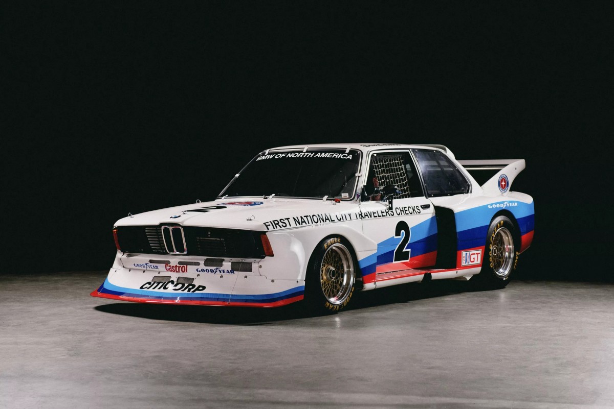 BMW還會在圓石灘上展出多款經典賽車與藝術車,讓這次Monterey Car Week成為品牌傳統與性能精神的盛大展示。