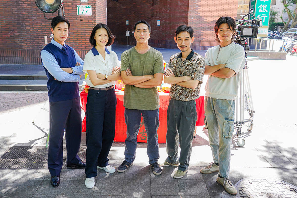 【車勢星聞】《都市開基祖》演員左起邱凱偉、鍾瑶、莊凱勛、陳竹昇、張耀仁。（圖：客家電視提供） 