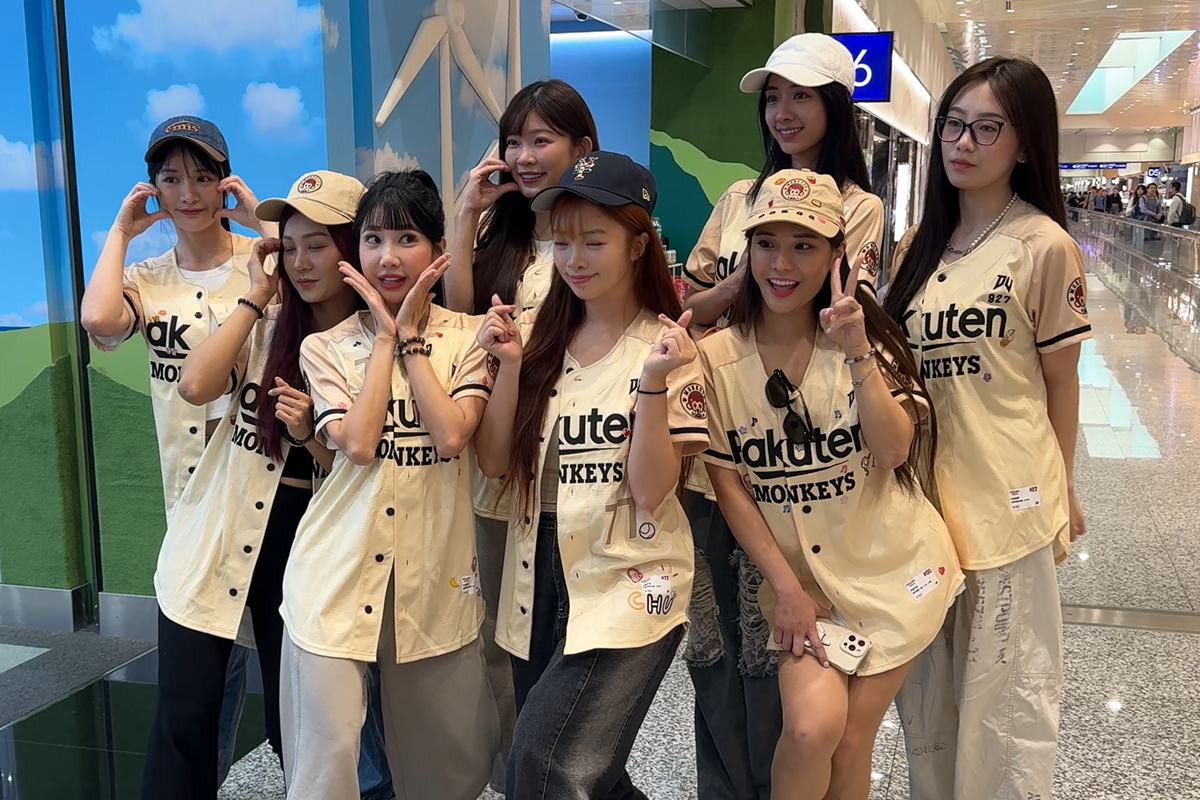 【車勢星聞】影音／Rakuten Girls樂天女孩出發美國，將自西岸一路巡演至東岸。（圖：樂天桃猿提供） 