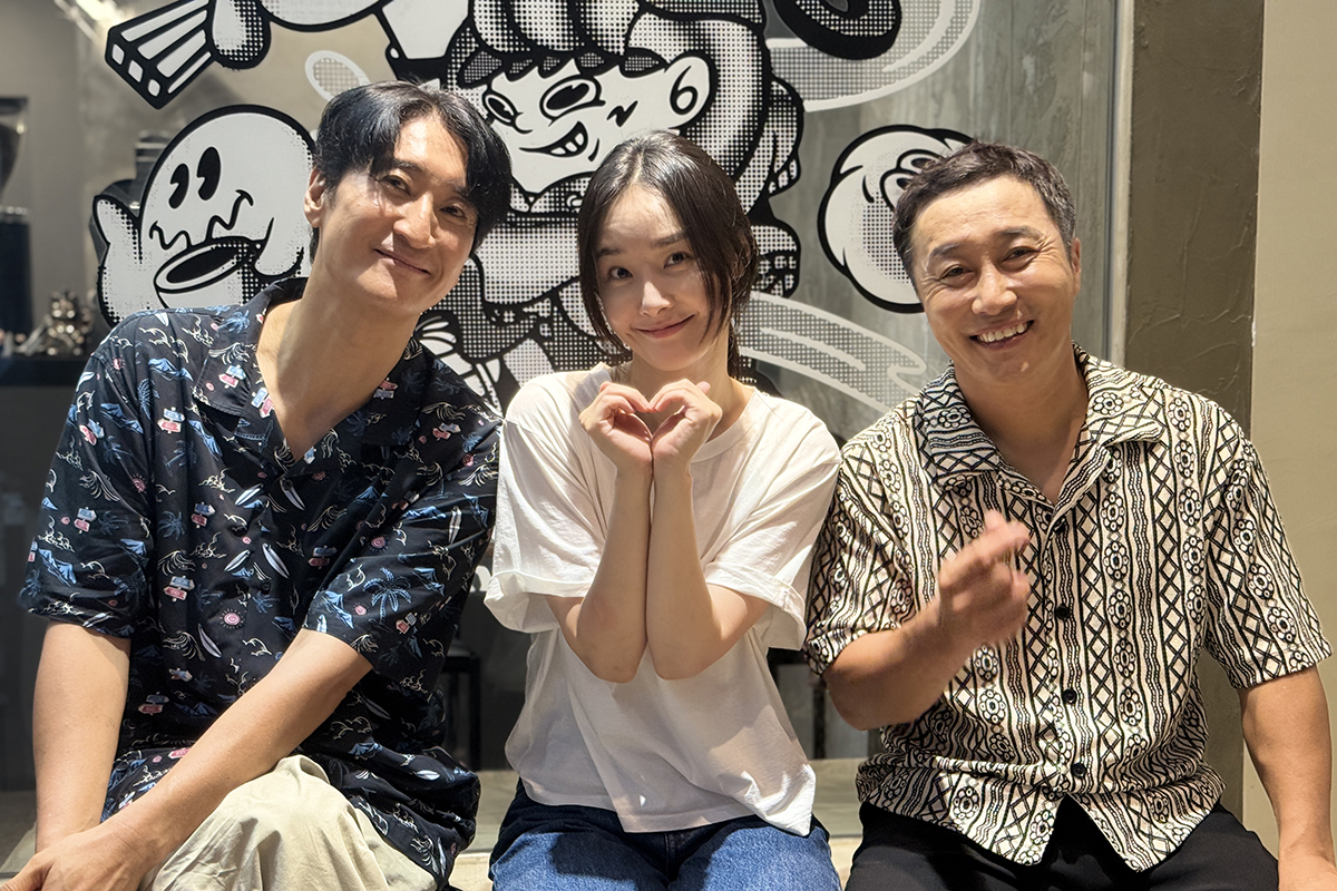 【車勢星聞】金炳萬、申鉉濬、裴優熙主演韓台合作電影《懸賞令》以台中為背景在台拍攝。（圖：童心娛樂提供） 
