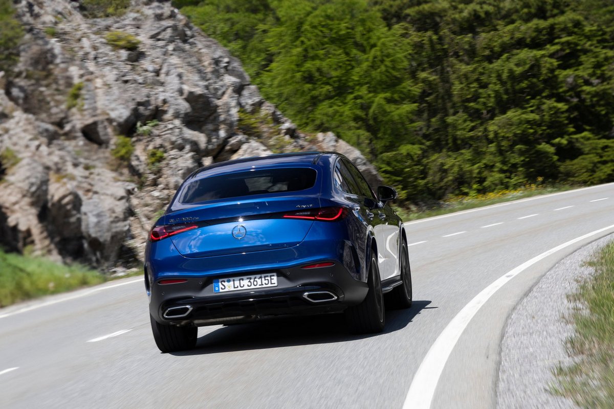 2023至2026年的GLC、GLC Coupe、EQE因轉向系統螺絲鬆將進行召回。