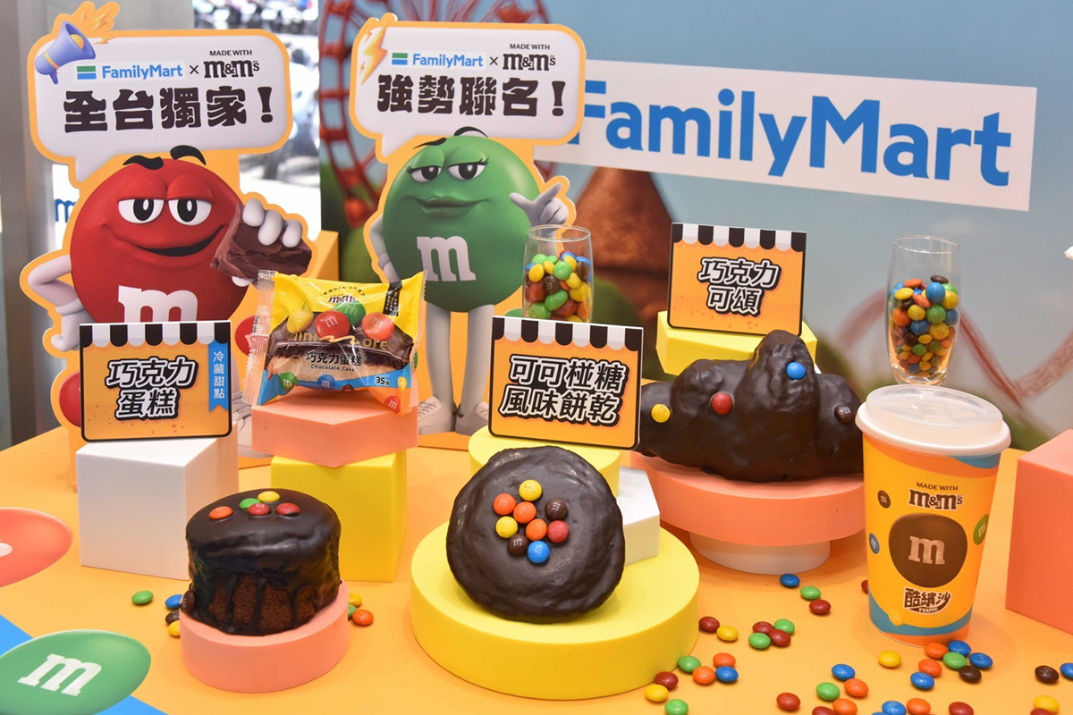 【M&M'S新聞照片】經典巧克力品牌M&M’S攜手全家便利商店打造「巧克力樂園：『全家』made with M&M’S」聯名系列。