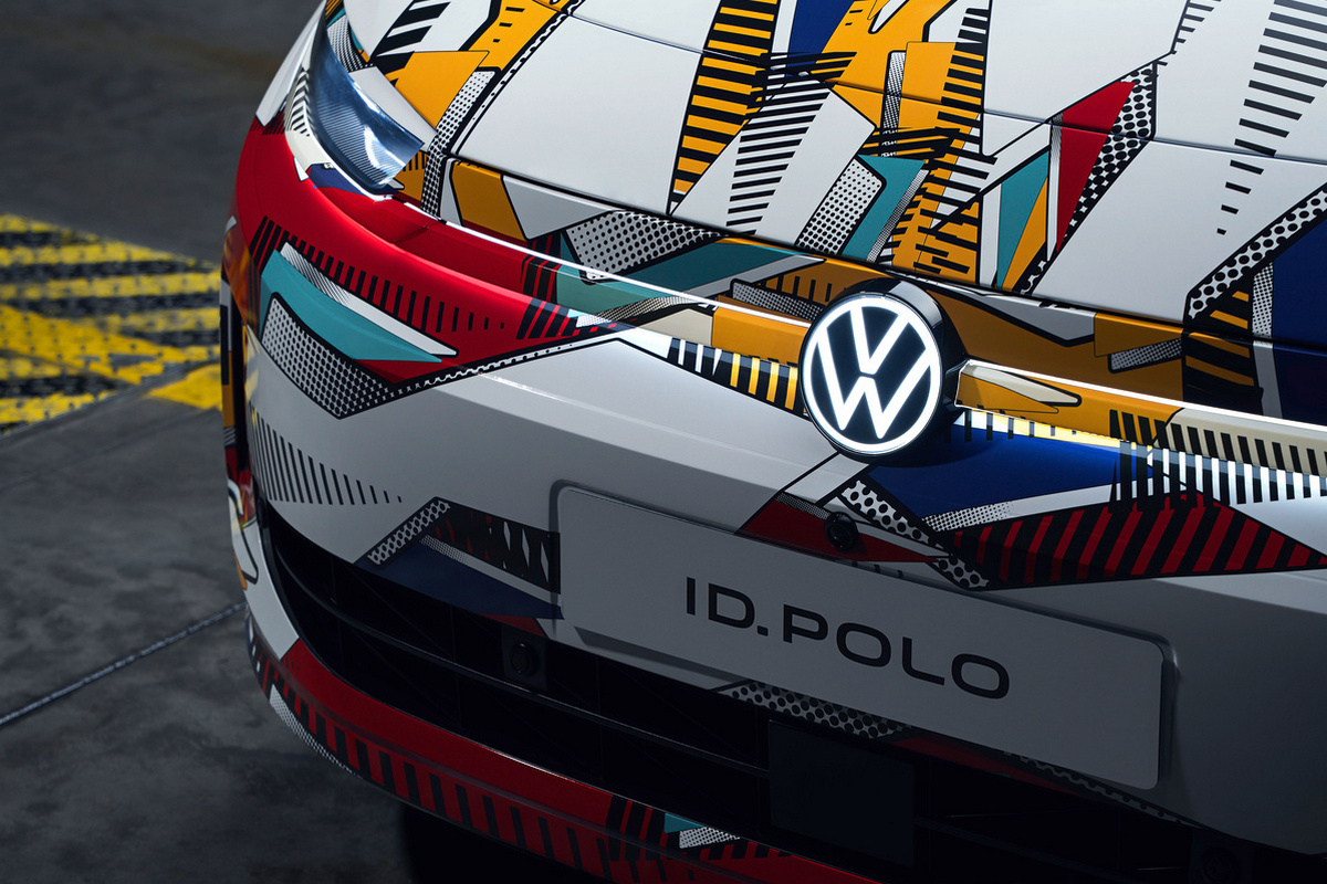 Volkswagen去年就表示之後ID電動車造型會採和燃油車相同的家族化設計,因此隱約可以看到ID.Polo的造型和新世代燃油車相似。