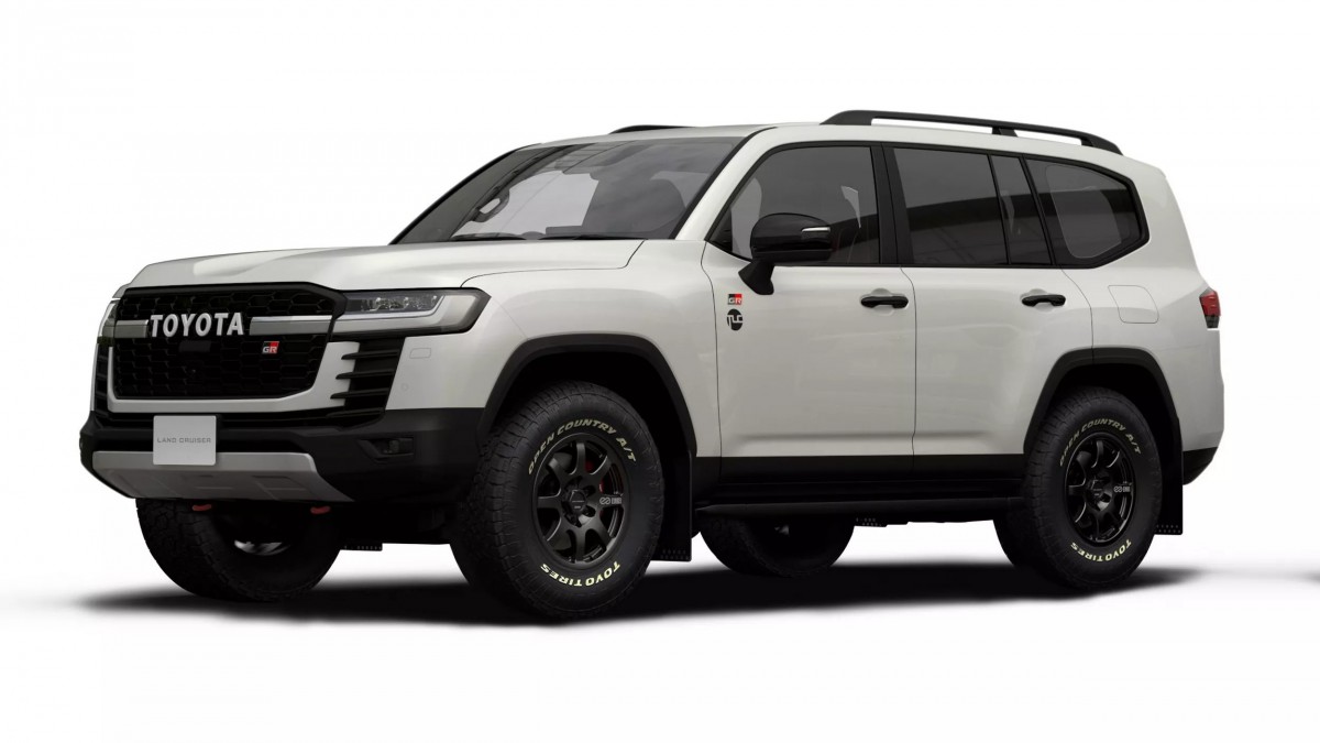 Rally Raid特仕版的基礎是來自柴油版Land Cruiser GR Sport，並強化懸吊與駕駛艙隔振結構，讓越野表現更好。