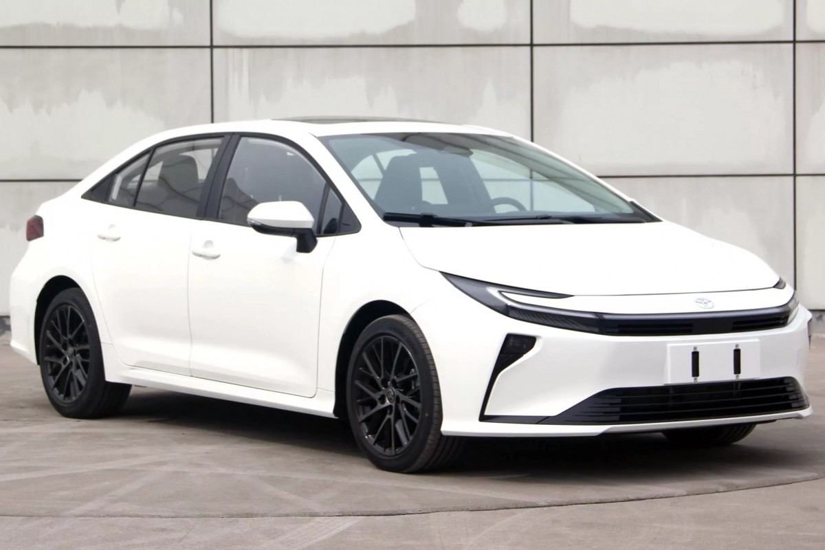 Toyota Corolla在中國迎來大改款，整體外型跟Prius有著一樣的風格。