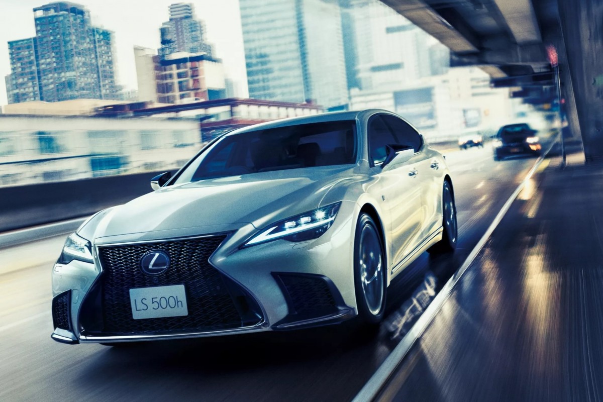 Lexus LS新年式微幅升級，在外觀上沒有太多改變。