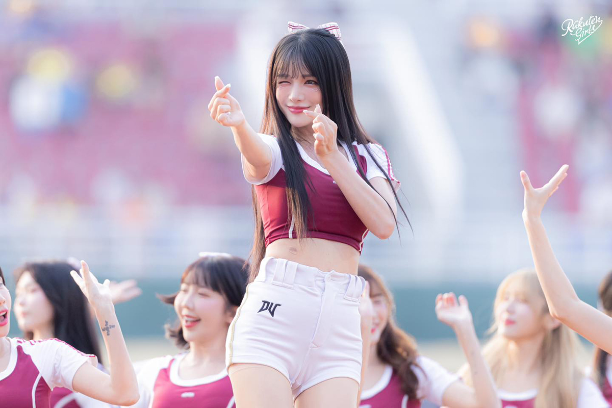 【車勢星聞】樂天女孩2025年度單曲《夢想特急件》MV勾起滿滿校園回憶。（圖：樂天桃猿提供） 