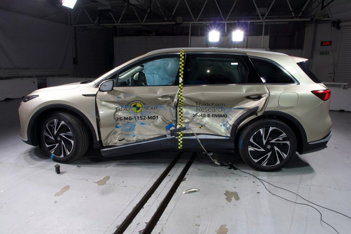 MG已確認S6 EV預計於11月底正式發表,這款車被視為品牌挑戰中型電動SUV市場的關鍵之作。