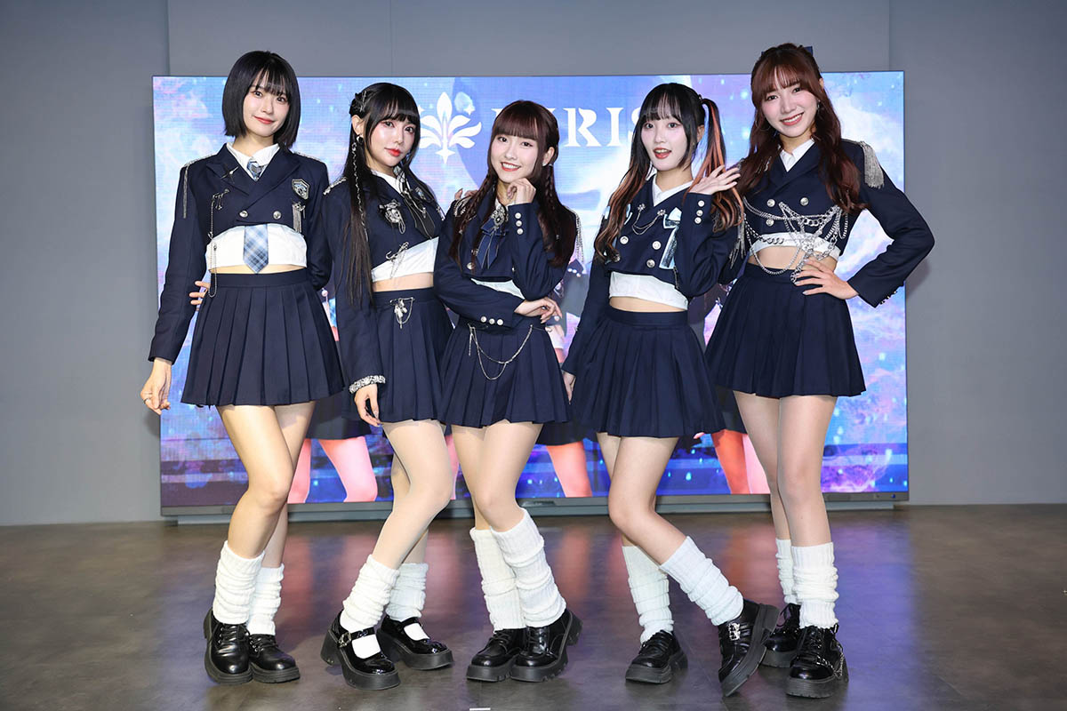 【車勢星聞】語晴(77)、璦昀(Yumi)、Kimi (婷婷)、Nina (絜妮) 和 Ivy (依函)組成「KIRIS」華麗出道。(圖:KIRABASE提供)