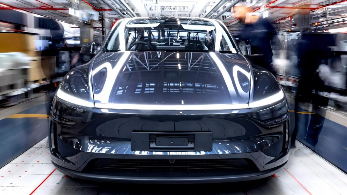 這次車輛的問題出在電池組中的接觸器所使用的InTiCa電磁線圈,可能導致電氣接觸突然中斷,使電池系統失去供電能力。