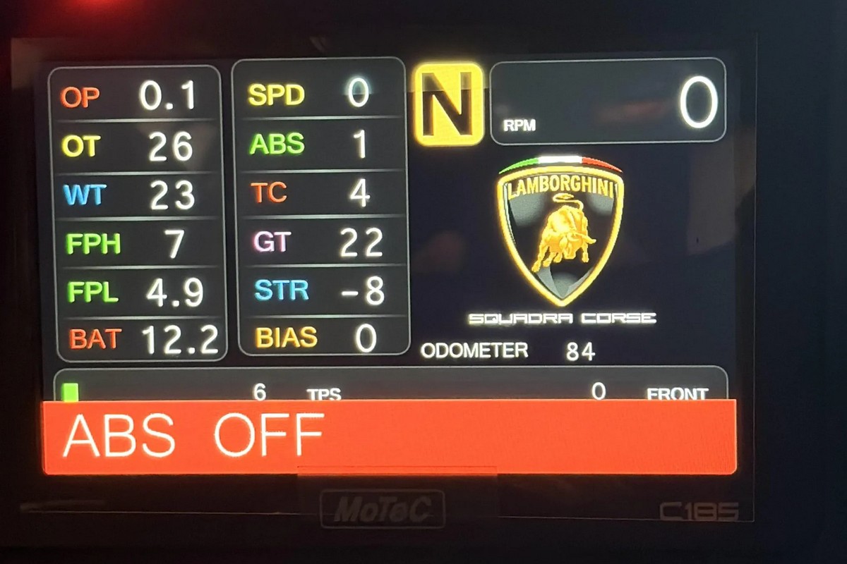 車輛里程為84英里。