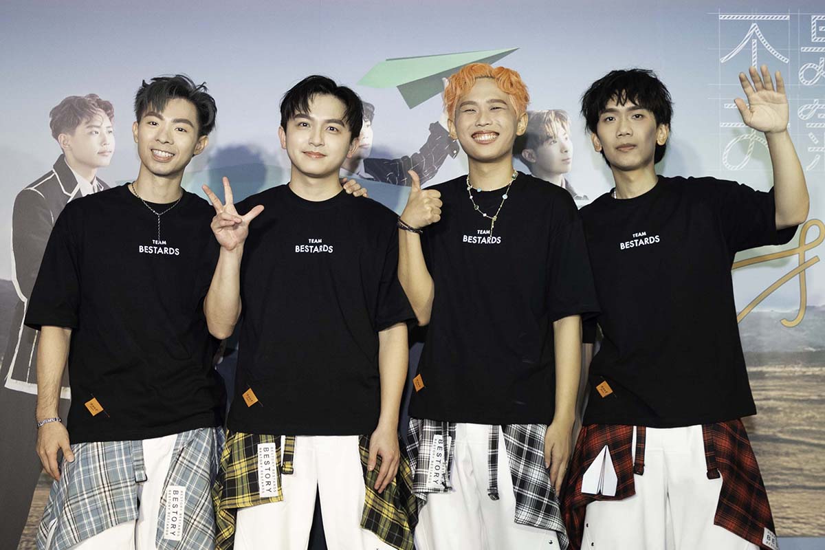 【車勢星聞】影音／理想混蛋台北小巨蛋演唱會圓滿落幕，宣布將邁向高雄巨蛋開唱。（圖：何樂音樂提供）