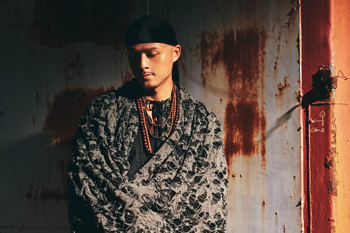 【車勢星聞】FRαNKIE阿法推出全新《Can I be Frank?》，與團隊攜手打造「專輯法會」。（圖：FRαNKIE阿法提供） 