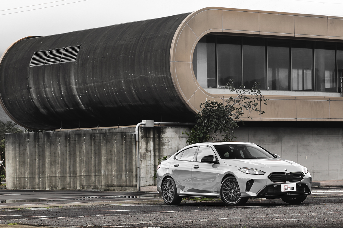 M235 xDrive Gran Coupé Racing Edition外觀也配備M Sport套件，因此大致和220 Gran Coupé相差無幾。