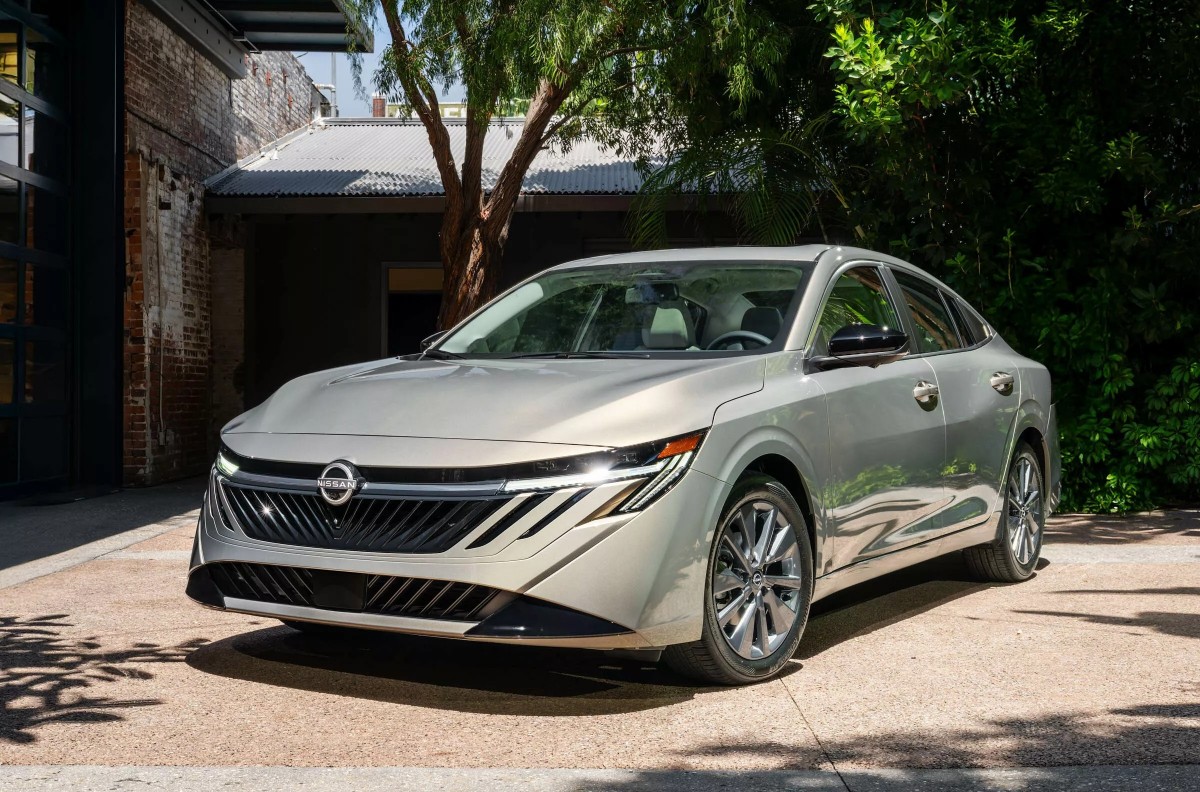 Sentra擁有超值的售價，這是Nissan認為這輛車將會打敗休旅車的重點原因之一。