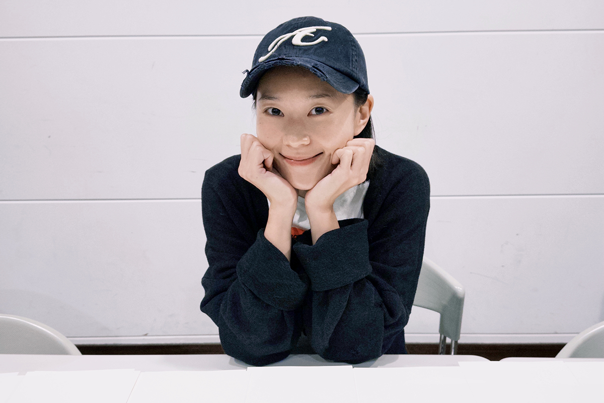 【車勢星聞】鍾瑶發行首本新書《她的名字是一條魚也是一隻鳥》曝光10年心路歷程。（圖：星星相藝提供） 