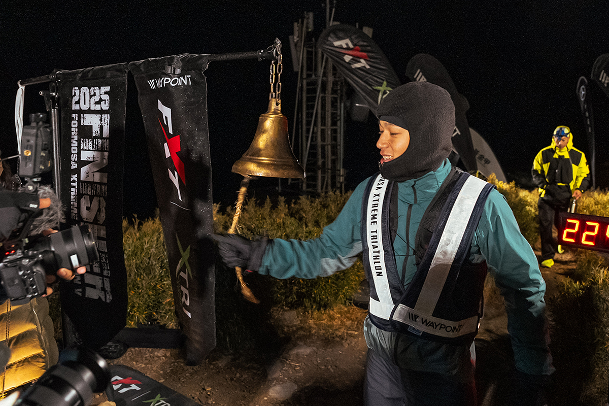 【車勢星聞】「草屯囝仔」阿倉挑戰極限鐵人賽事完賽，將把心路創作成新歌。（圖：無海娛樂提供） 