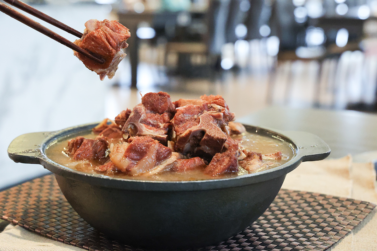 千葉冬季進補推出麝香葡萄、麻油雞、羊肉爐吃到飽。（示意圖：品牌提供）