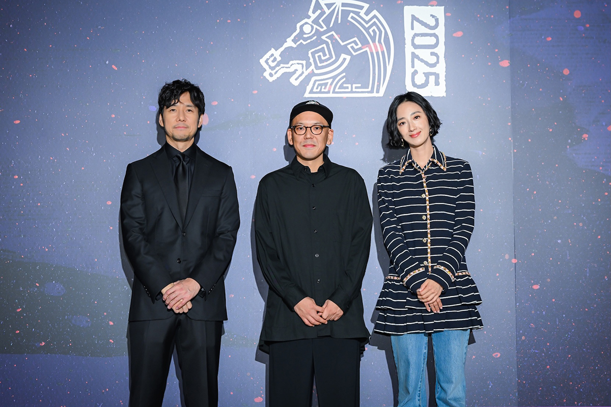 【車勢星聞】金馬62／《最親愛的陌生人》日本導演真利子哲率西島秀俊、桂綸鎂現身映後。（圖：金馬獎提供） 