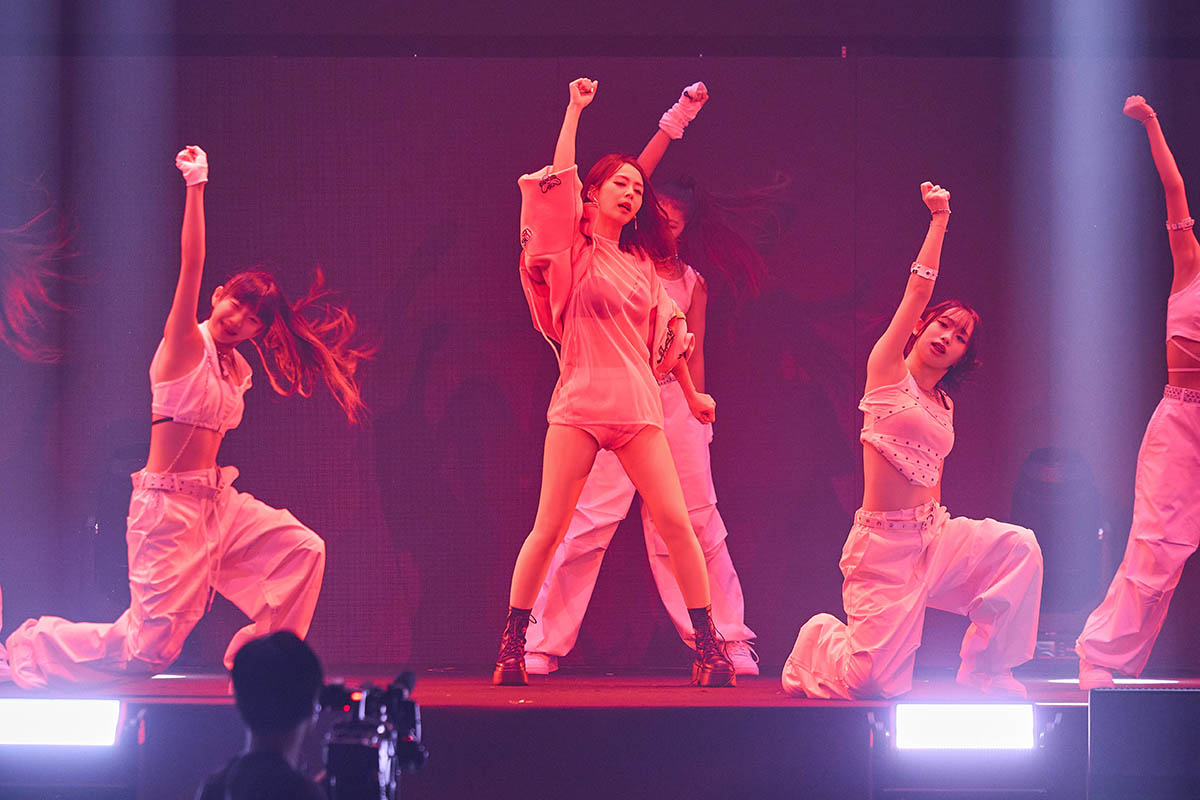 【車勢星聞】影音／孫淑媚舉辦人生首場大型個唱「MAY好三十」。（圖：華貴娛樂提供）