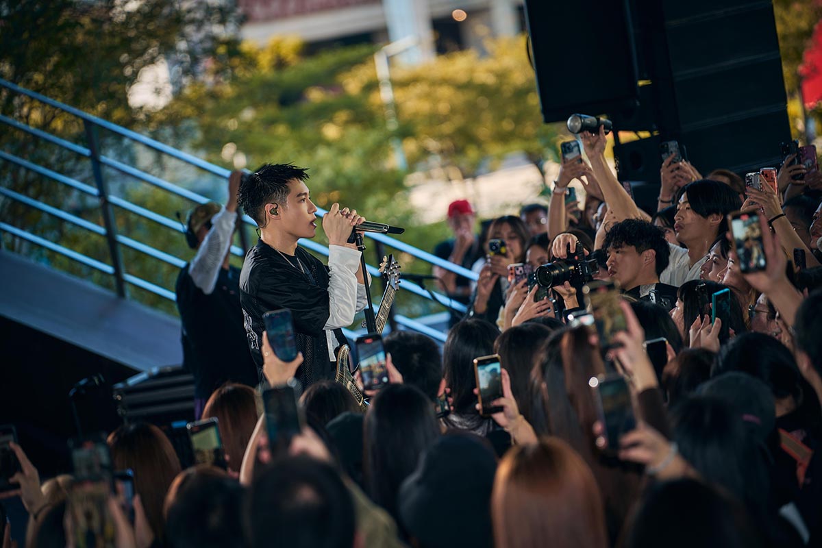 【車勢星聞】周湯豪極限運動場開趴，多首搖滾概念新歌超炸。（圖：環球音樂提供） 