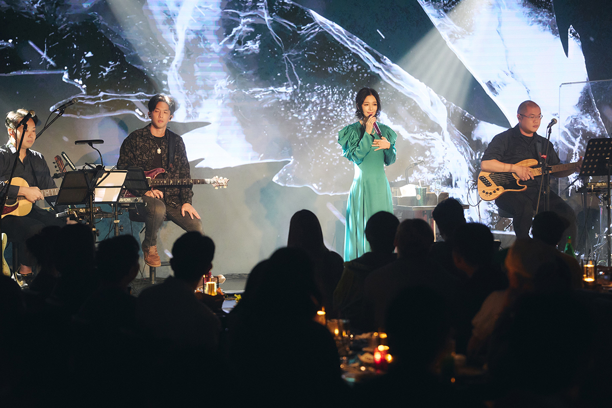 【車勢星聞】徐若瑄開唱全程參與舞台燈光影像設計。（圖： 索尼音樂、Billboard Live TAIPEI提供） 